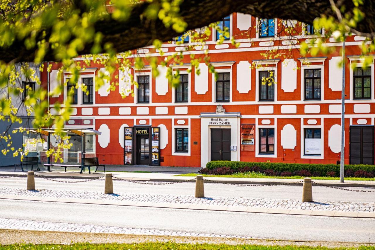 Hotel Baltaci Stary Zamek Napajedla Exterior photo